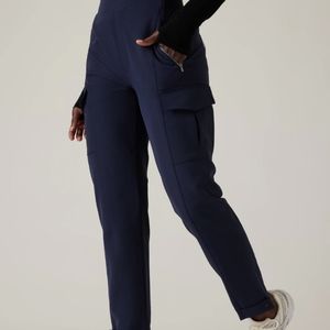 NWT Athleta Endless Cargo Pant, Navy